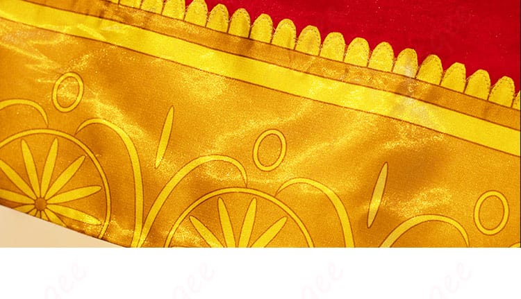 愛城華恋 コスプレ衣装 衣摆の装飾細部。華やかなデザインで美しいドレープを強調。