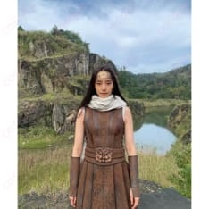 キングダム 摎の存在感を纏うコスプレ衣装 凛々しく決まる将軍スタイル - 1枚目の画像（サムネイル）