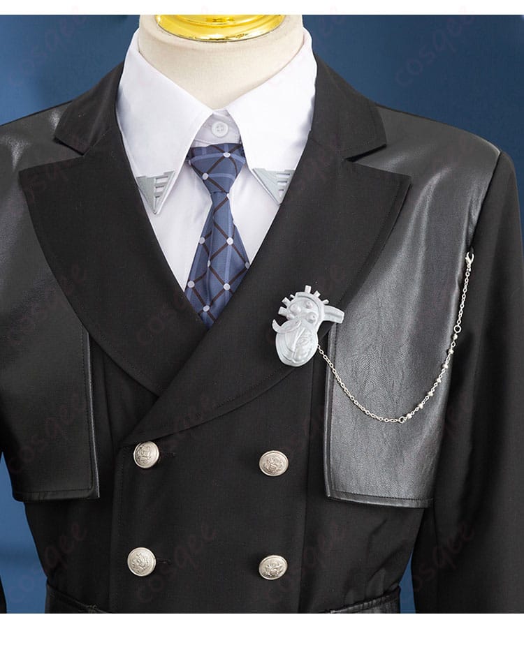 シャツの正面部分のデザインと装飾が強調された画像。細部に注目。