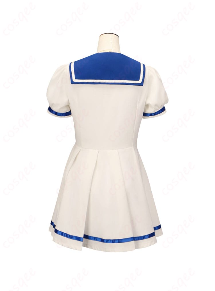 しゅごキャラ! 日奈森あむ コスプレ衣装 セーラー服の背面写真。
