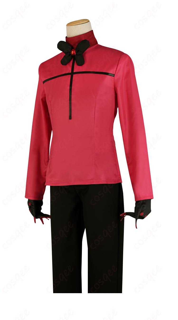 アラスター コスプレ衣装の内側の装飾細部。コスチューム内のディテールも忠実に再現された豪華な作り。