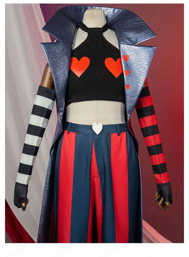 コスプレ衣装の装飾の詳細画像。ヴェルヴェットキャラクターの精巧な装飾。