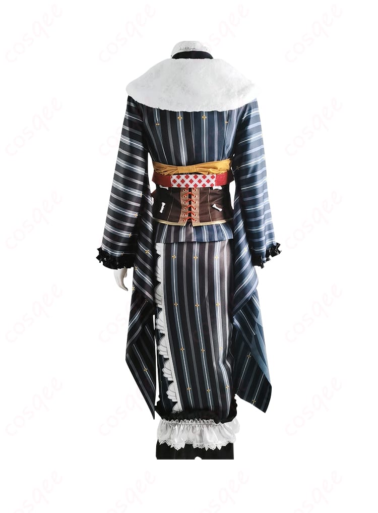 商品背面のコスプレ衣装の詳細。ホロライブ鷹嶺ルイのお正月衣装、背面の美しい仕上がりをチェック。