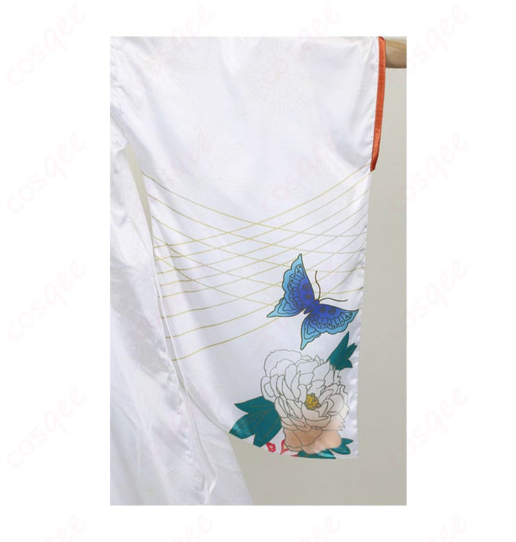 ホロライブ 小鳥遊キアラ お正月コスプレ衣装の衣袖装飾の細部。高い再現度で細部にこだわりが感じられます。