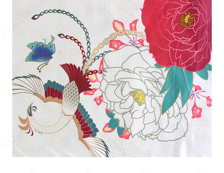 ホロライブ 小鳥遊キアラ お正月コスプレ衣装の衣裾装飾のディテール。華やかなデザインが特徴的で、写真映えします。