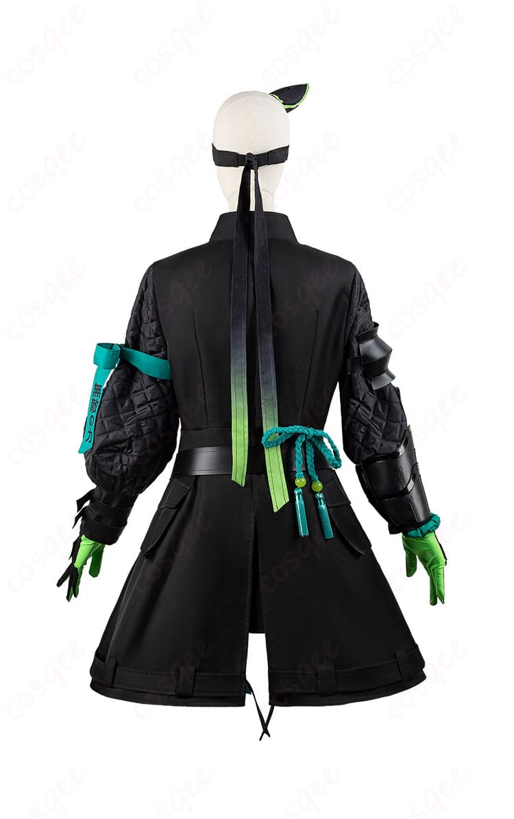 ヤエノムテキ コスプレ衣装 黒将Zen 勝負服の背面画像。背中のデザインが完璧に再現されています。