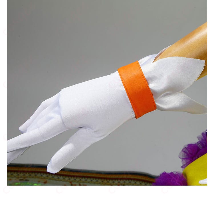 エレガントな手袋のデザイン、コスプレ衣装を引き立てるアクセサリー
