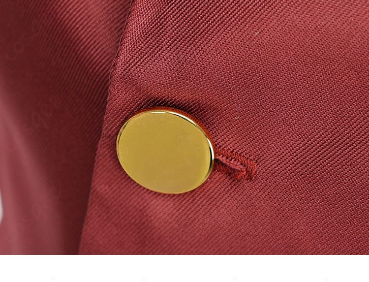 服のボタン装飾ディテール、ウェンディ・マーベルのコスプレ衣装