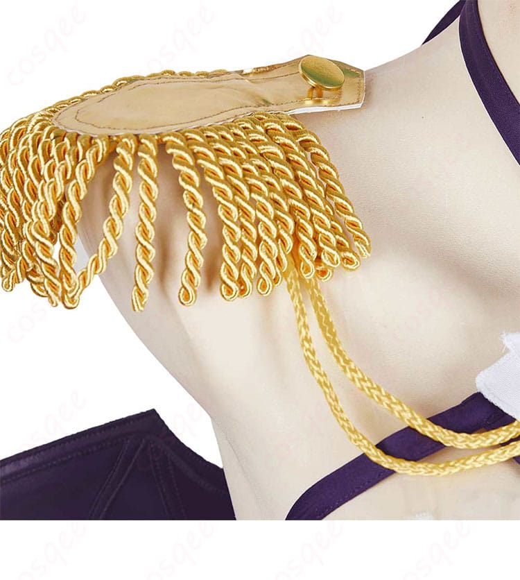 コスプレ衣装の肩部装飾の詳細画像。