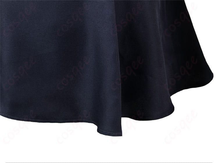 フランカ コスプレ衣装のスカートの裾部分。ディテールまで再現されたデザインが魅力です。