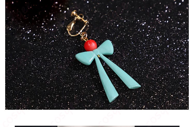 鳴潮折枝(オリエ)コスプレ衣装の耳飾りのディテール – ファッション性の高い耳飾りのデザイン。