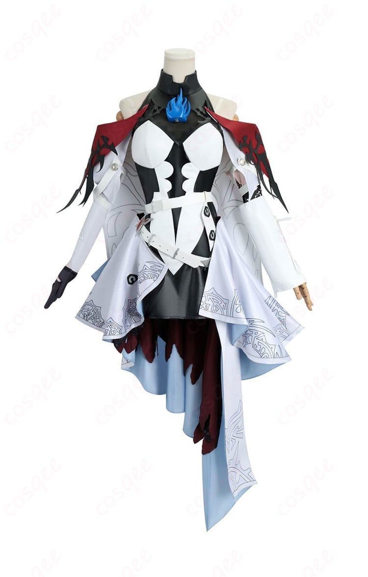 エリザベス・ローズ・ブラッドフレイム コスプレ衣装の正面画像。細部まで忠実再現された衣装。