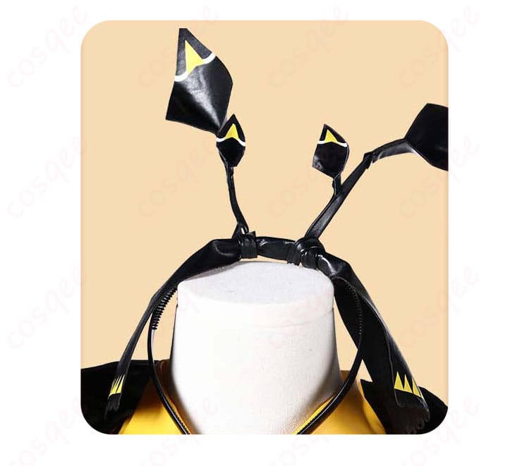 ウィーディ コスプレ衣装の頭飾りの細部画像。美しい装飾が再現されています。