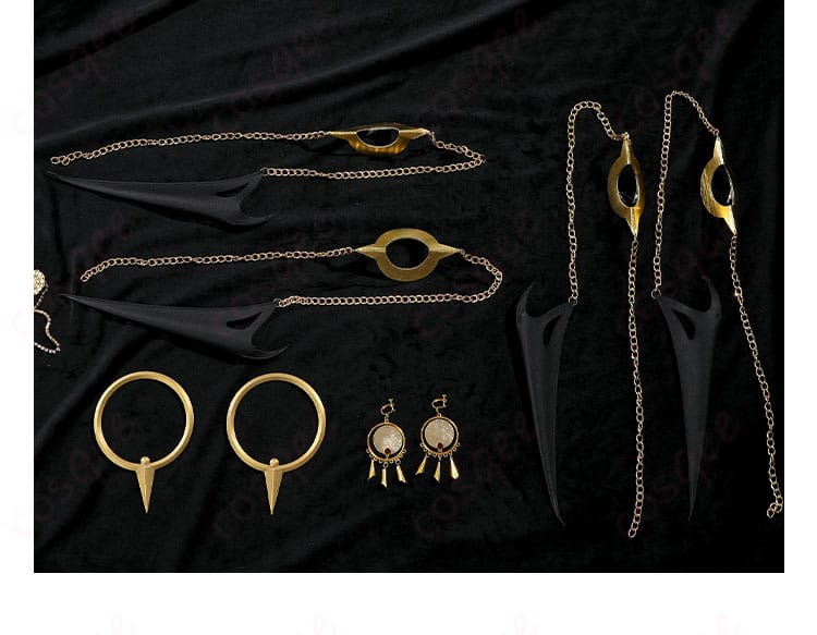 首飾りアクセサリー内容。コスプレ衣装のアクセサリー部分を紹介。