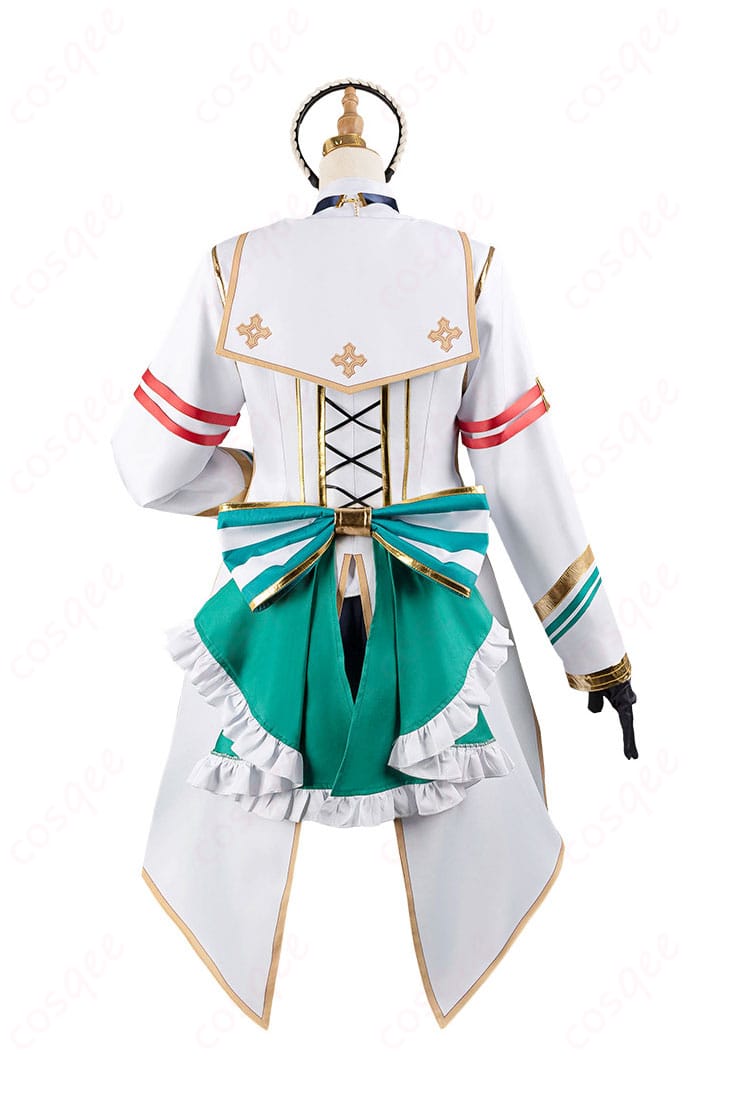 商品の背面写真。背部の蝶結びや細部のデザインが見える写真です。