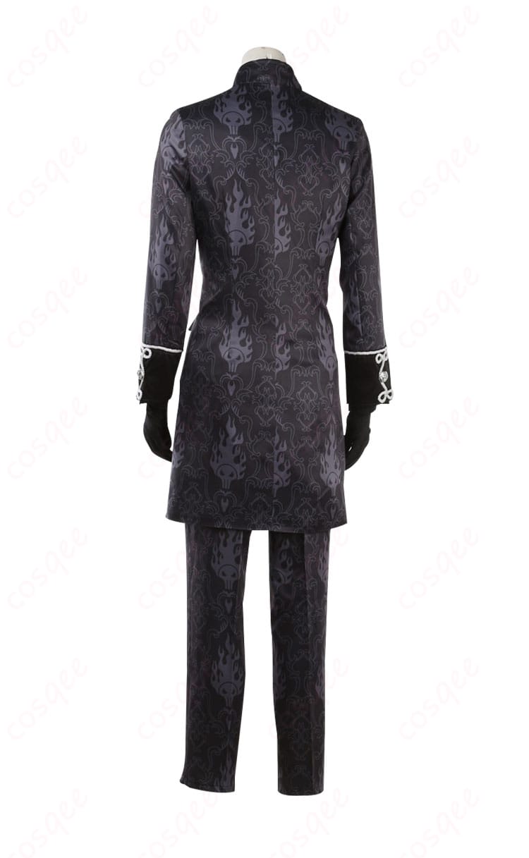 商品背面のコスプレ衣装、なりきり花婿バージョンの後ろ姿。デザインの完璧な再現。