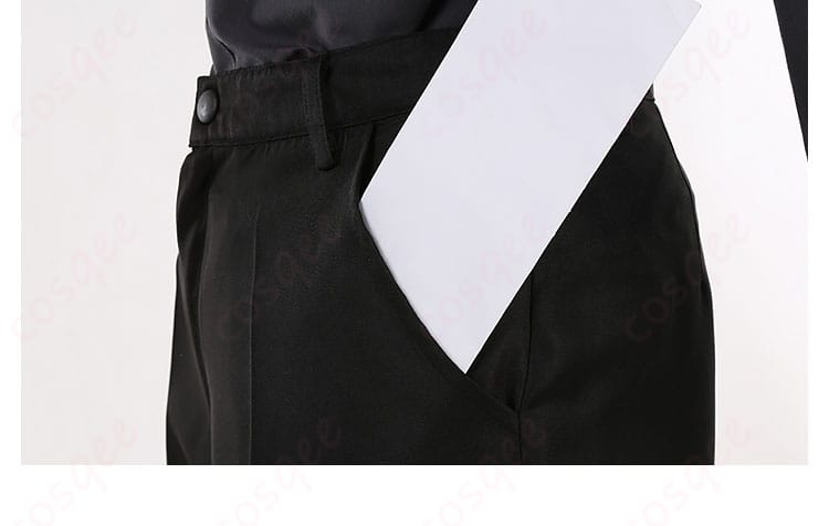 エペル・フェルミエのコスプレ衣装のパンツポケット装飾、実際のコスプレに最適なデザイン