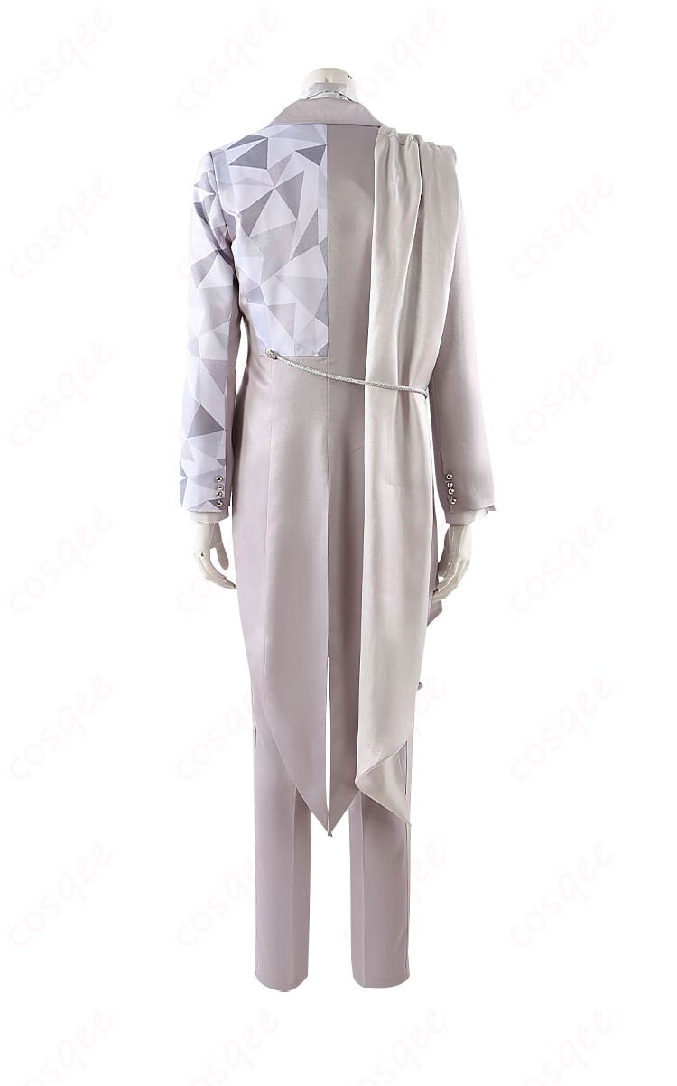 トアート コスプレ衣装 背面のデザイン 細部まで再現された記念衣装