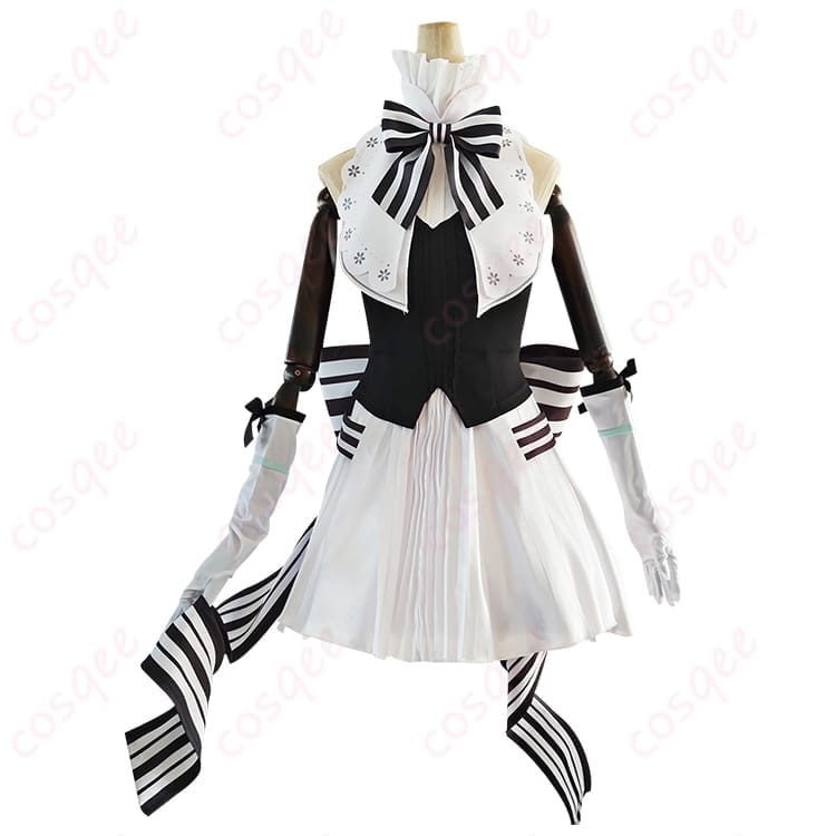 初音ミクシンフォニー2024 初音ミクの可憐ワンピで上品に映えるコスプレ衣装 - 1枚目の画像