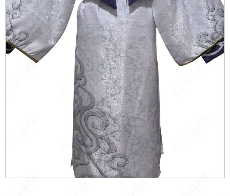 白無常のコスプレ衣装の裾部分のデザインを詳しく写した写真。美しいデザインに注目。