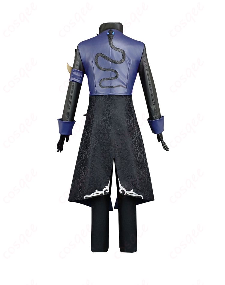 背面デザインと高忠実度再現のコスプレ衣装「ノワール」バージョン。