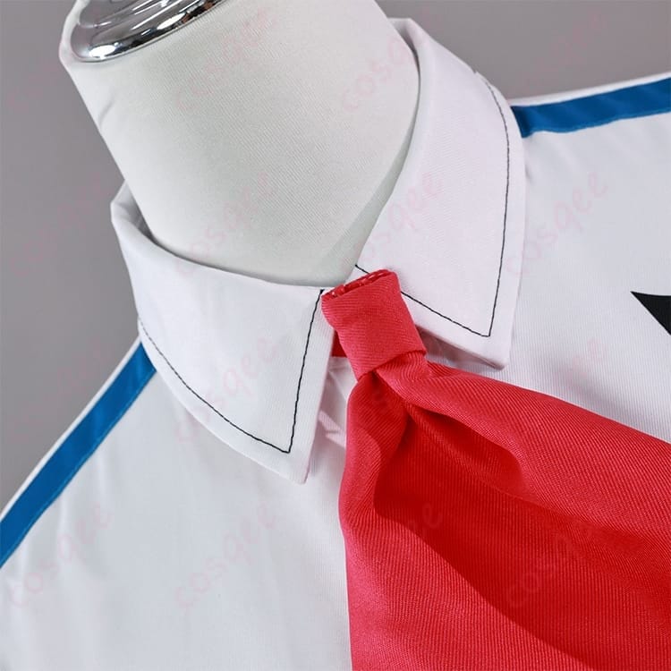 マジルミエの桜木カナを都会的に再現するコスプレ衣装、写真映えと着やすさを両立 - 2枚目の画像