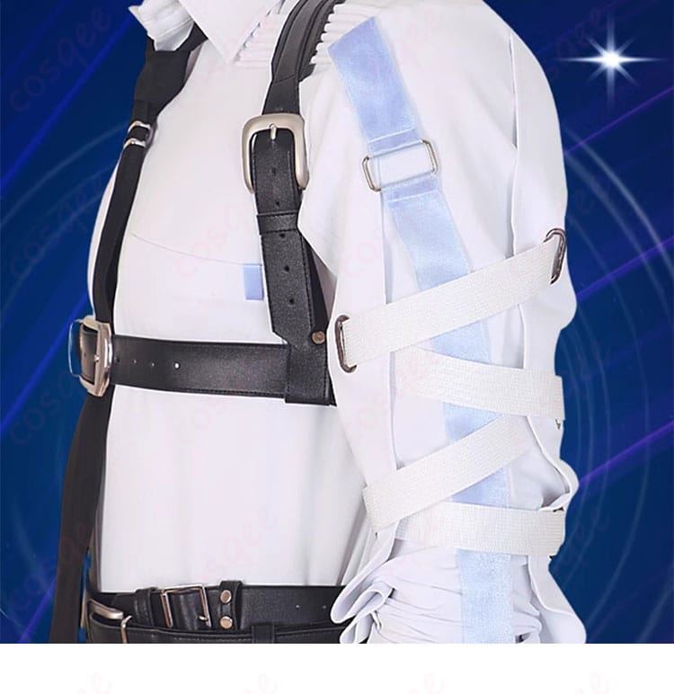 左肩袖の装飾ディテール、コスプレ衣装の精巧なデザイン