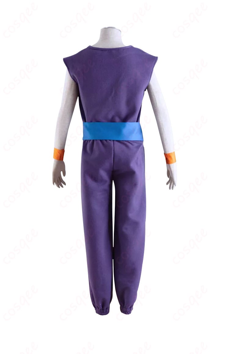 ドラゴンボール ピッコロ コスプレ衣装の背面。細かいデザインが忠実に再現されており、360度完璧なコスプレ!