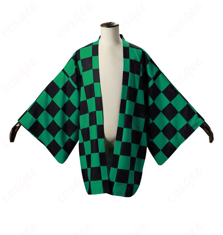 鬼滅の刃 竈門炭治郎 コスプレ衣装 外套装飾の細部。襟元や袖のデザインが忠実に再現されています。