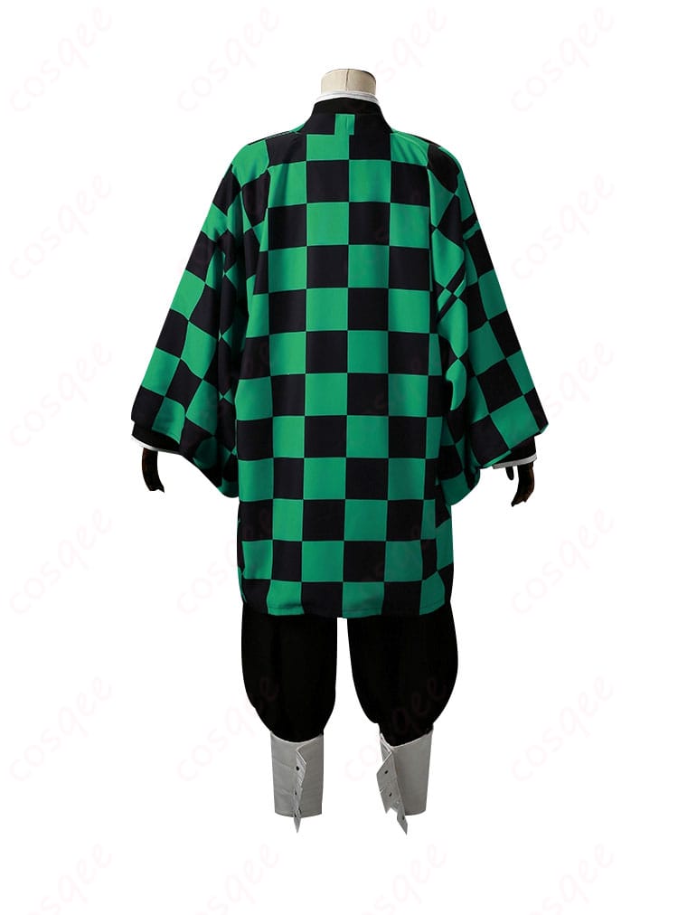 鬼滅の刃 竈門炭治郎 コスプレ衣装 背面画像。細部にこだわったディテールが特徴。