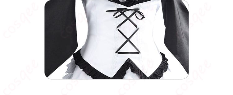 メイド服のウエストリボン装飾ディテール