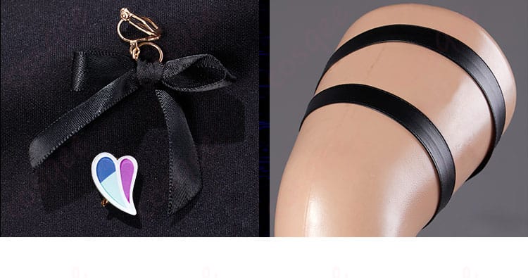 アクセサリーと脚部装飾の詳細。エレガントな脚部装飾とアクセサリーで完成度の高いコスプレ衣装。