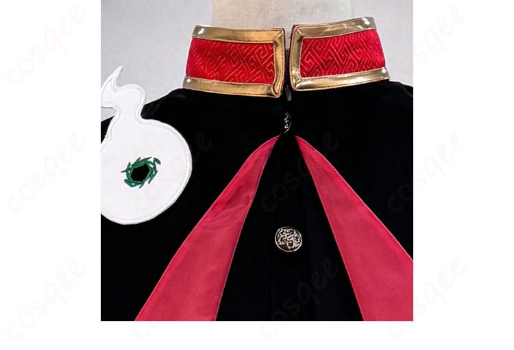 花子くんコスプレ衣装の帽子の装飾部分の詳細。