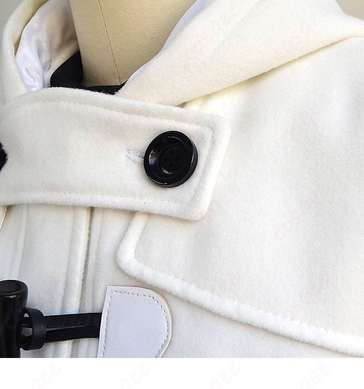 マシュ・キリエライト コスプレ衣装の領口部分の細部。衣装の襟デザイン。