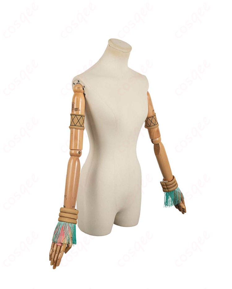 ルーシィ・ハートフィリア コスプレ衣装 踊り子 衣装 腕飾りの右側面