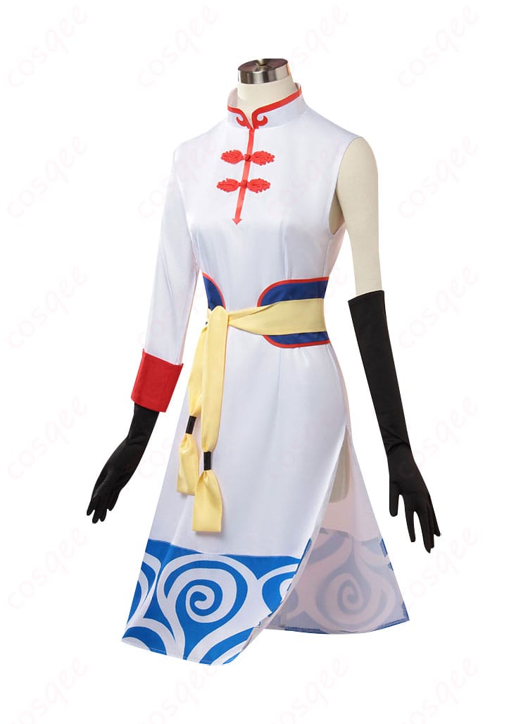 劇場版銀魂 完結編 神楽(5年後)コスプレ衣装の側面画像。服装の立体感とディテールが特徴。