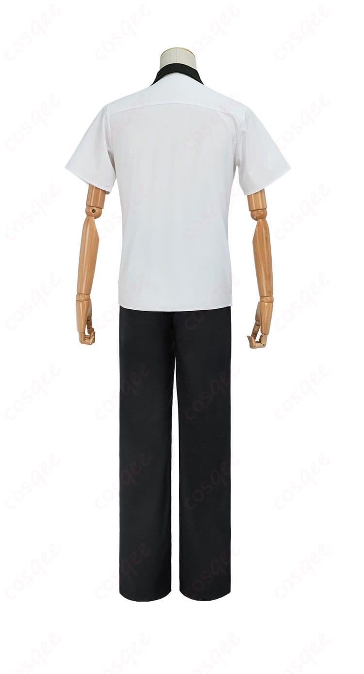 Free! 岩鳶高校 夏男子制服 コスプレ衣装の背面。ディテールまで丁寧に再現された背中のデザイン。