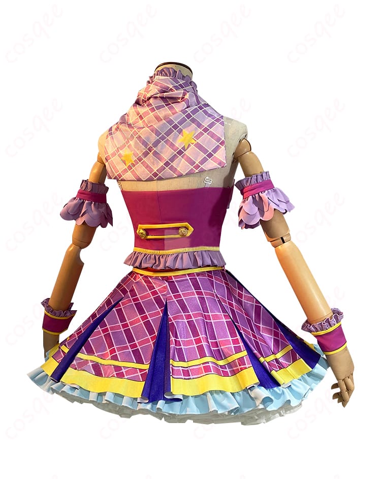 紫吹蘭コスプレ衣装背面 - 背面もアイカツ!のデザインを忠実に再現したコスプレ衣装。