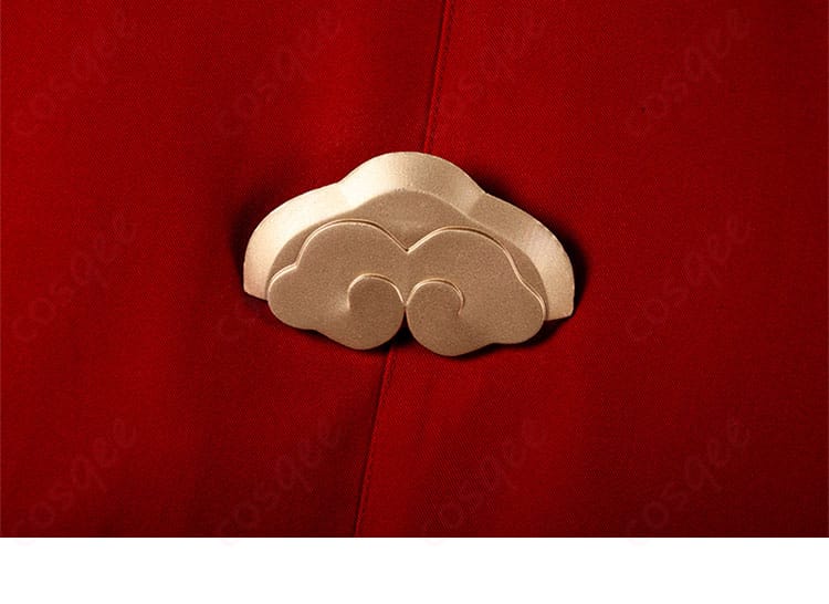 ウェイのコスプレ衣装の背面の装飾ディテール。精緻なディテールが見られます。