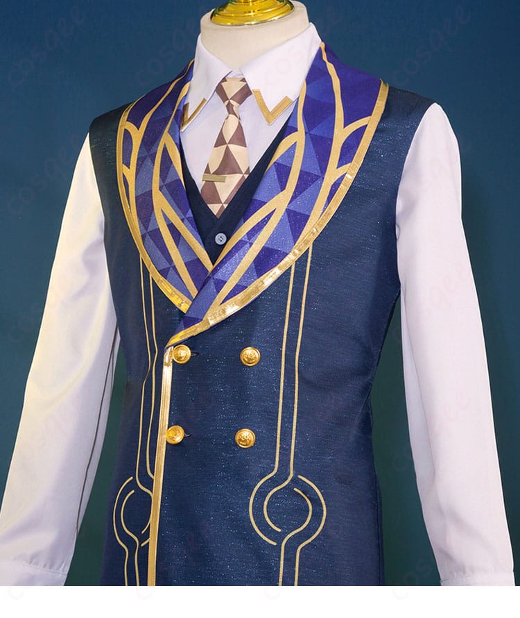 衣装の門襟装飾部分の詳細。デザインにこだわりが感じられる部分。