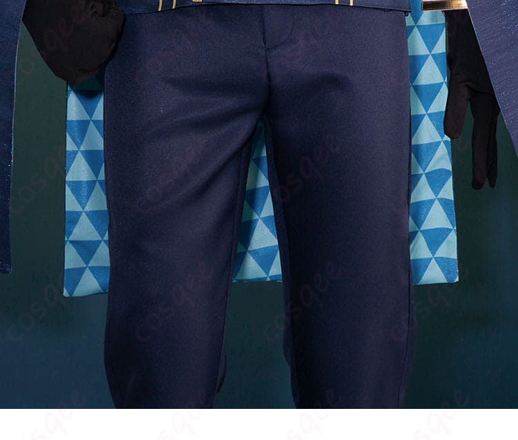 コスプレ衣装のズボン部分に施された装飾の詳細画像。