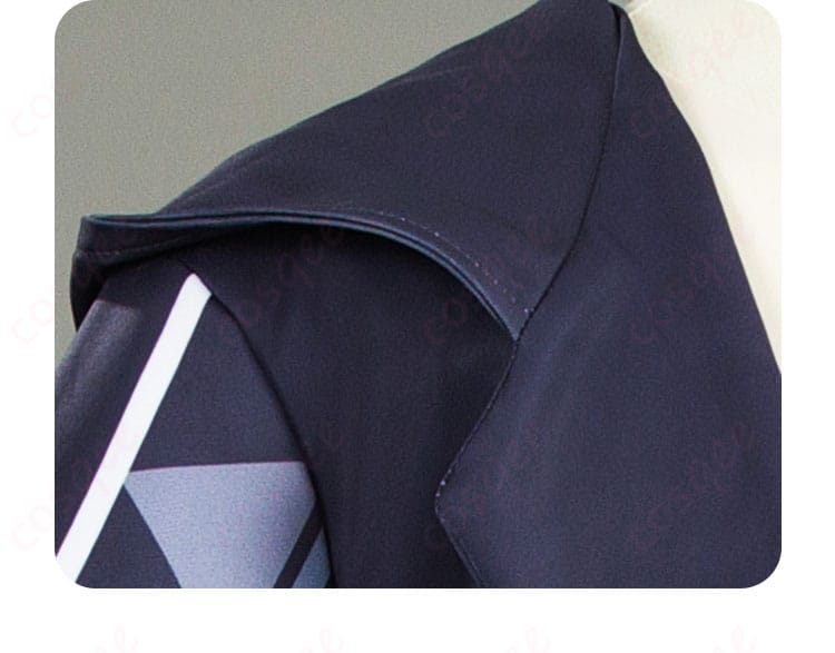 衣領装飾のディテール画像 - カカワーシャ 幼少期 コスプレ衣装の襟元の繊細なデザイン