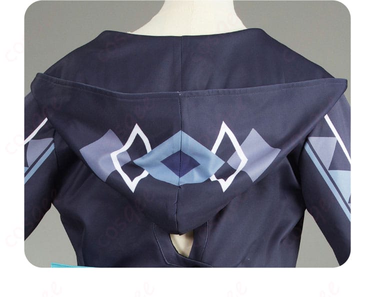 衣帽装飾のディテール画像 - コスプレ衣装の帽子に施された精緻な装飾