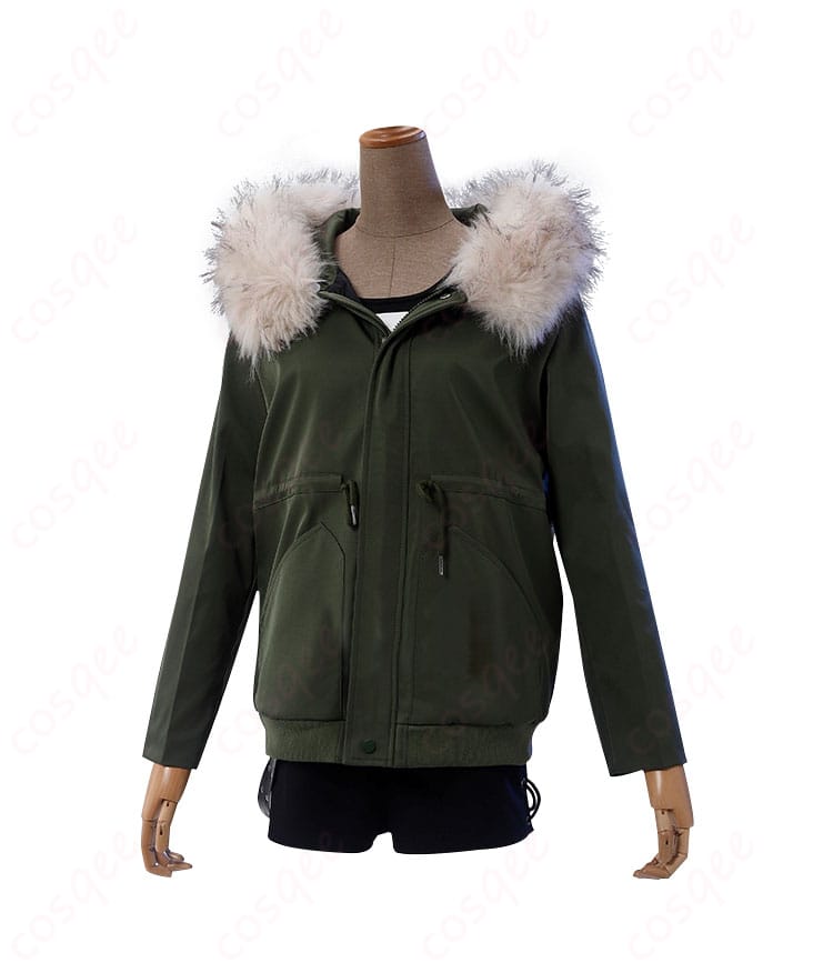 佐倉双葉のコスプレ衣装、外套部分の装飾や仕上がりを詳細に示した画像。リアルな仕上がりが魅力的。