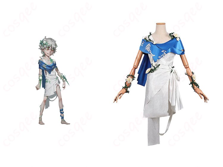 商品正面とキャラクターのイメージが一緒になった写真。高再現度のコスプレ衣装。