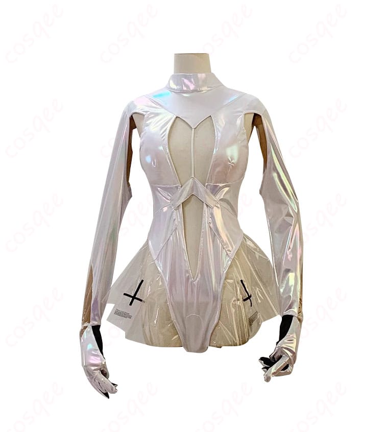 勝利の女神NIKKE シンデレラ コスプレ衣装の装飾ディテール。刺繍やアクセサリーが美しく表現されています。