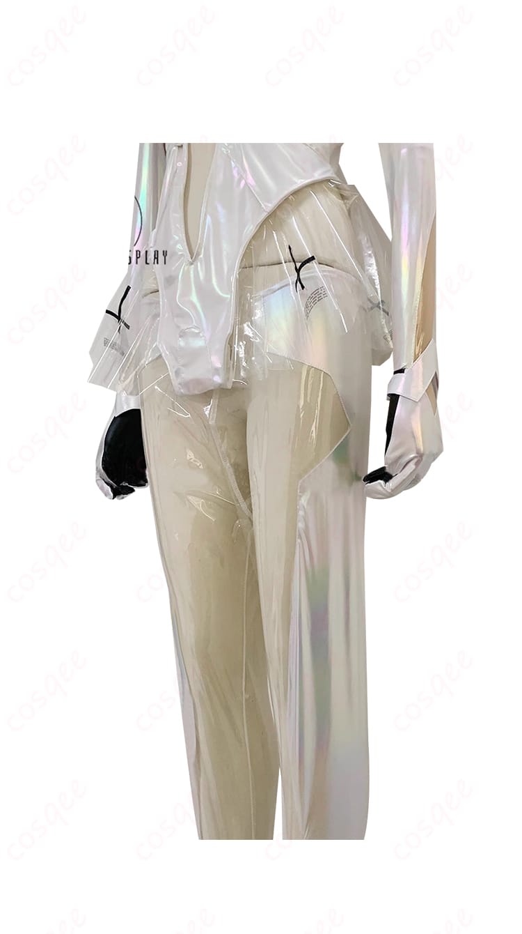 シンデレラ コスプレ衣装のパンツ部分の装飾ディテール。コスチュームの全体的なデザインに合わせた装飾が施されています。