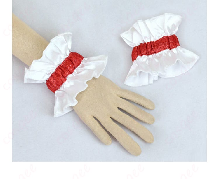 セレナのコスプレ衣装、腕飾りの装飾。衣装全体の魅力をアップさせるアクセサリーです。