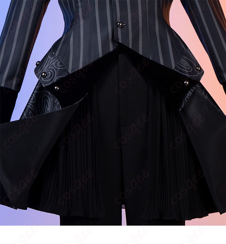 リドル・ローズハートの衣装の裾の装飾細部。繊細なディテールが際立つ。