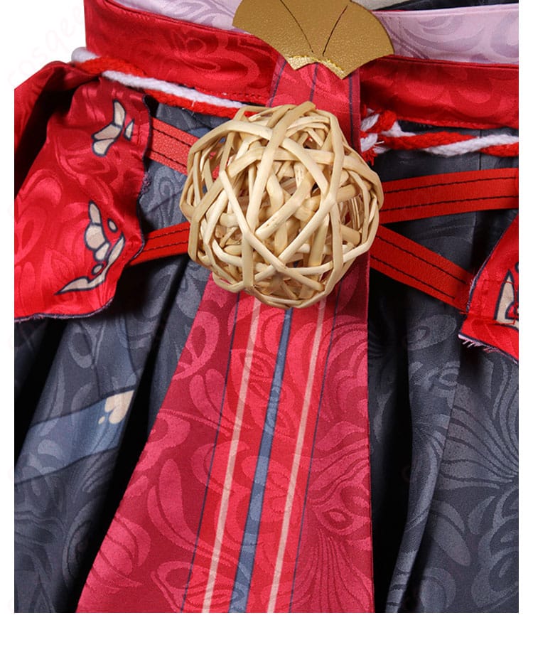 崩壊3rd 李素裳のコスプレ衣装、腰後ろの装飾デザイン。